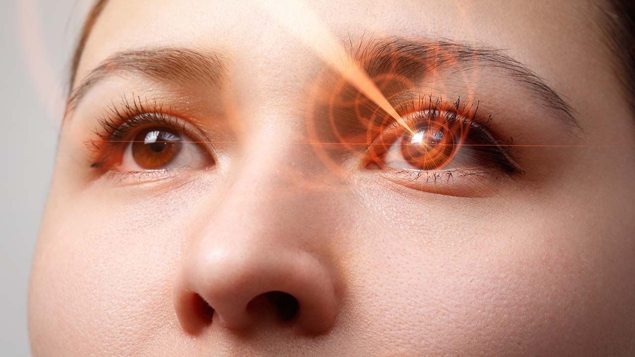 What is Retinal Tear? What are the symptoms of retinal tear?
